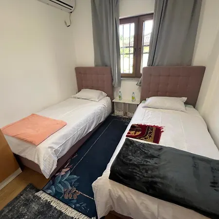 Pine House Дом отдыха Сараево